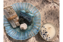 Load image into Gallery viewer, Transform &amp; Empower: Mother’s Day Ritual Gift Boxes